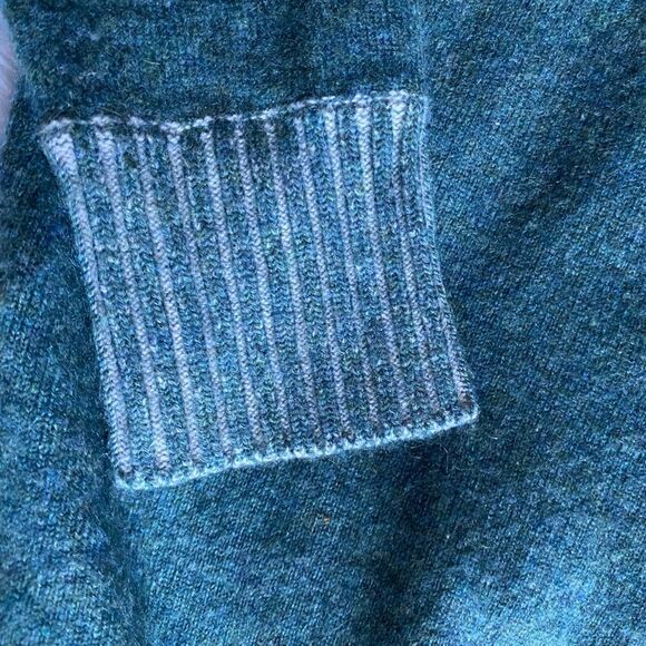 Max Studio 100 2 Ply Cashmere Sweater Size XS - Picture 5 of 8